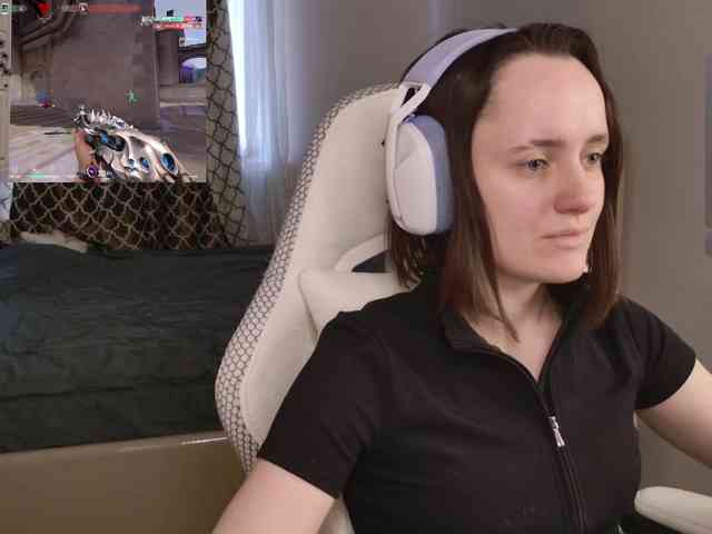 LunaL0ve webcam