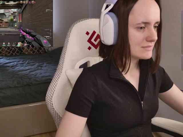 LunaL0ve webcam