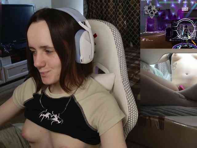 LunaL0ve webcam