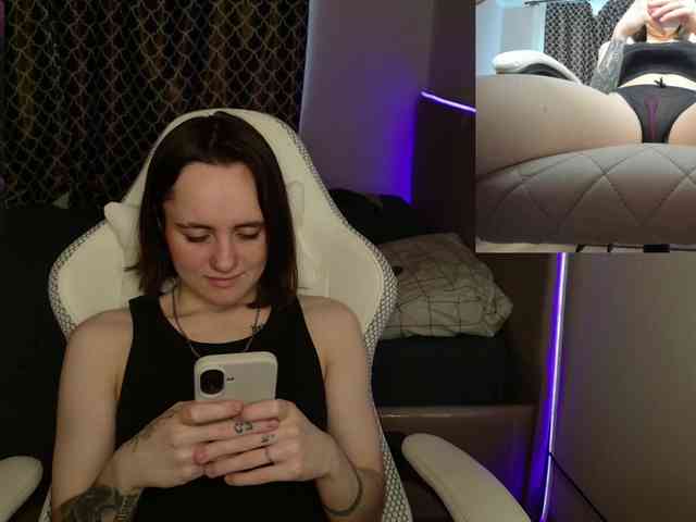 LunaL0ve webcam