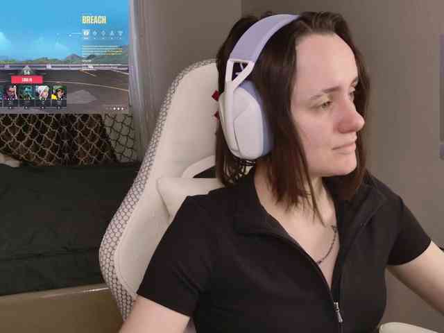 LunaL0ve webcam