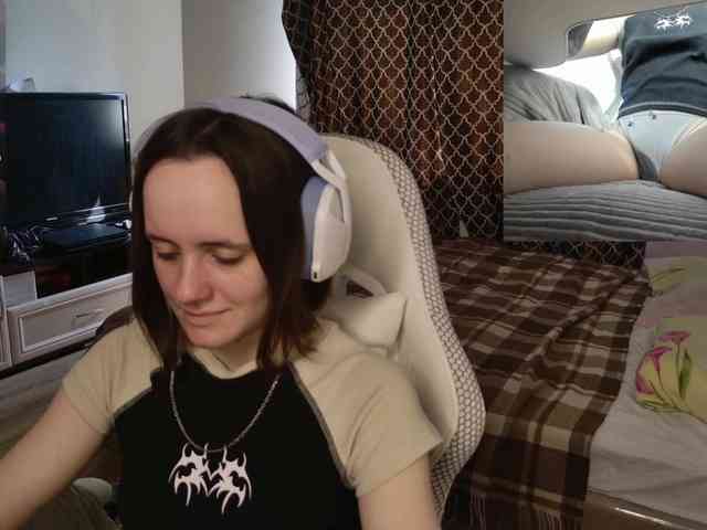 LunaL0ve webcam