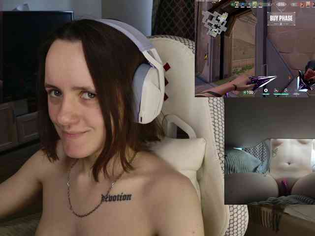 LunaL0ve webcam