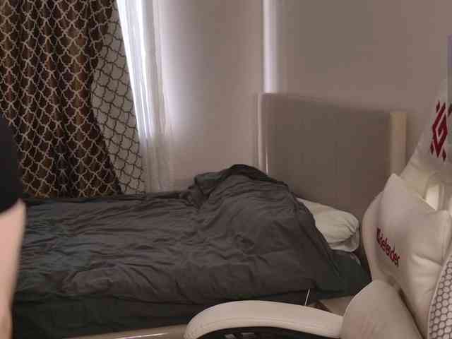 LunaL0ve webcam