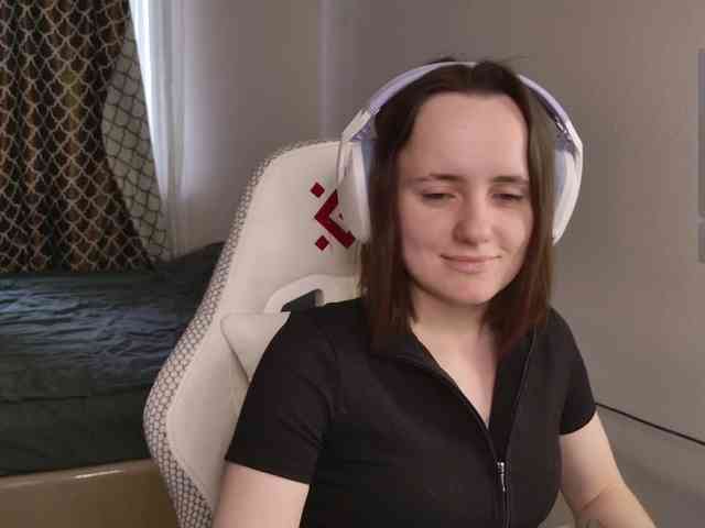 LunaL0ve webcam