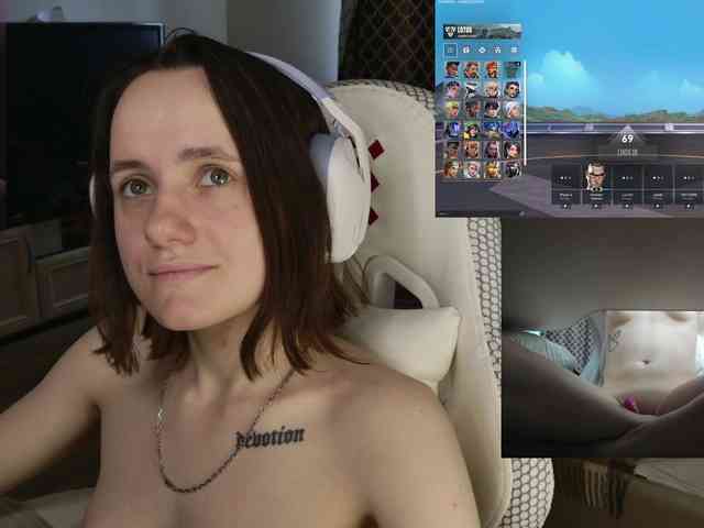 LunaL0ve webcam