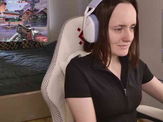 LunaL0ve webcam
