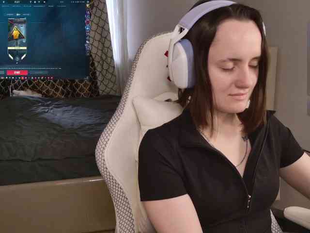 LunaL0ve webcam