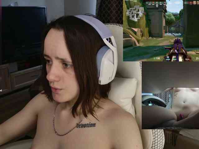LunaL0ve webcam