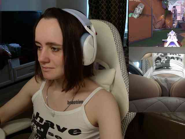 LunaL0ve webcam
