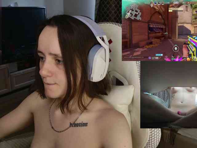 LunaL0ve webcam