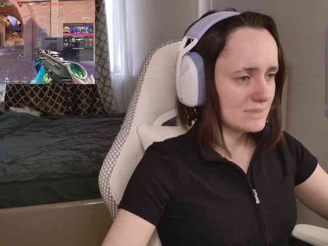 LunaL0ve webcam