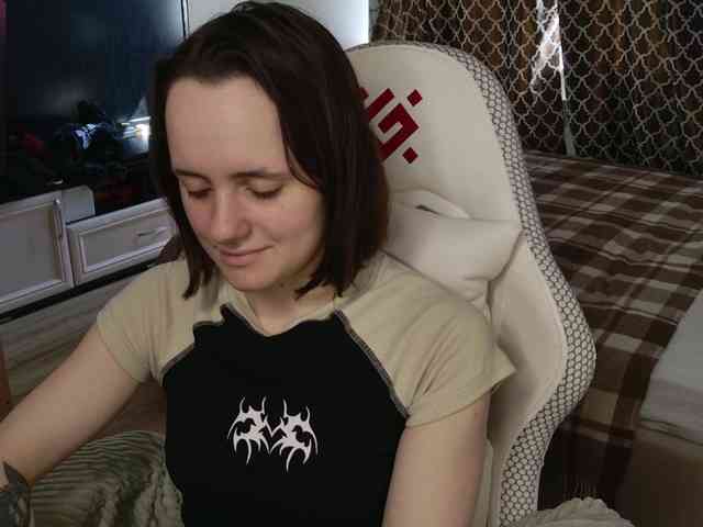 LunaL0ve webcam