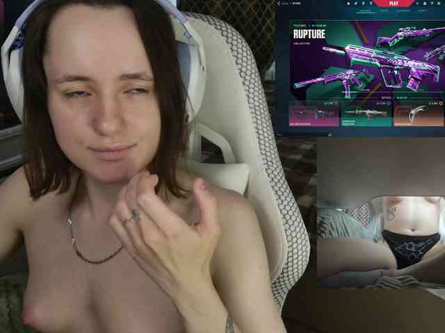 LunaL0ve webcam