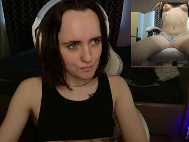 LunaL0ve webcam