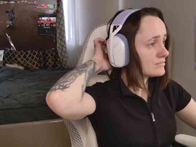 LunaL0ve webcam