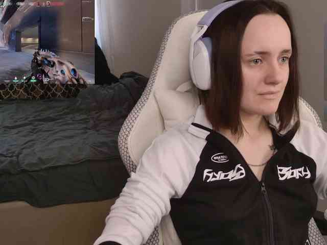 LunaL0ve webcam