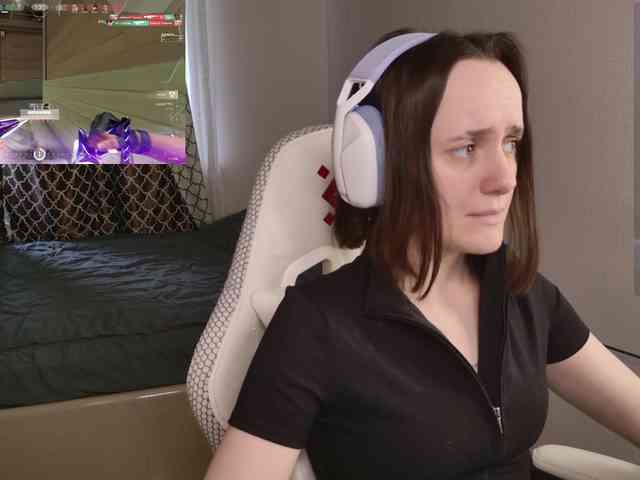 LunaL0ve webcam