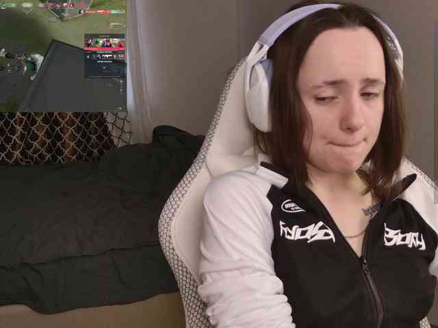 LunaL0ve webcam