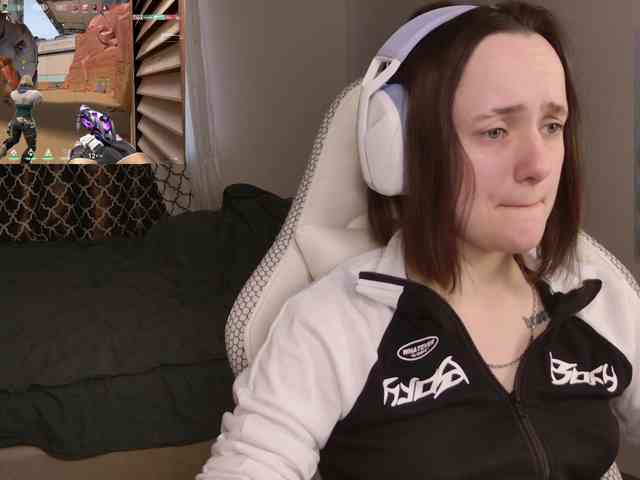 LunaL0ve webcam