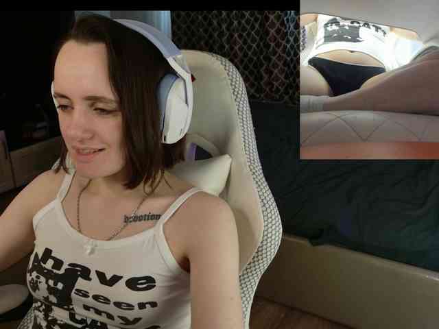 LunaL0ve webcam