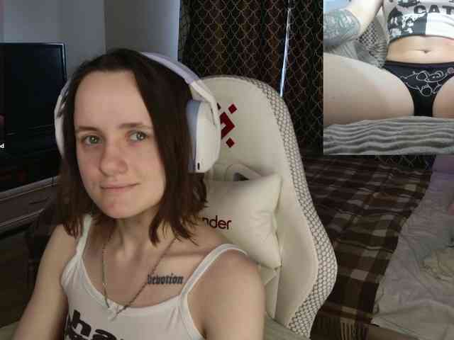 LunaL0ve webcam