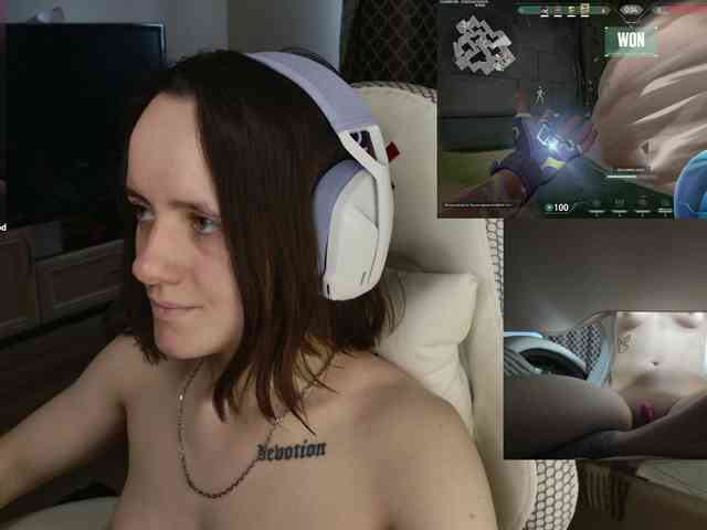 LunaL0ve webcam