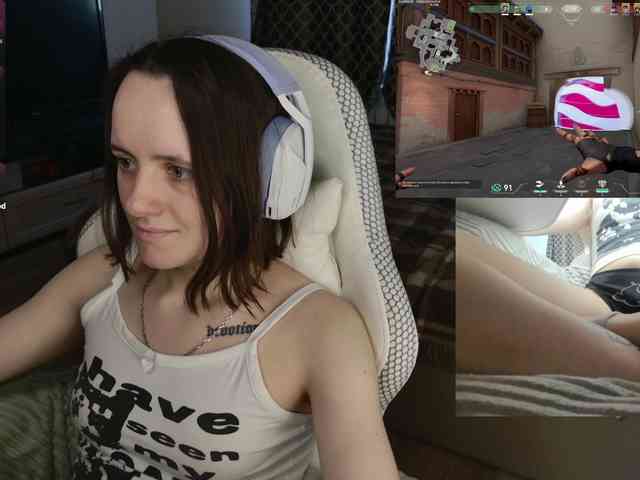 LunaL0ve webcam