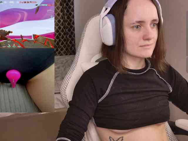 LunaL0ve webcam