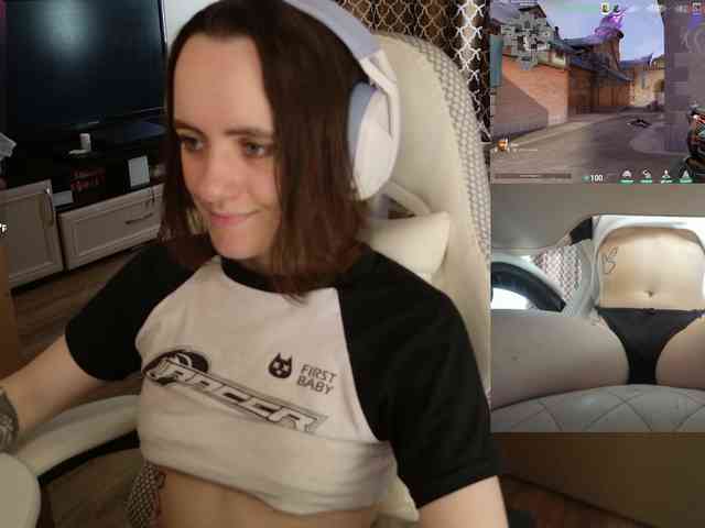 LunaL0ve webcam