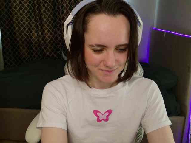 LunaL0ve webcam
