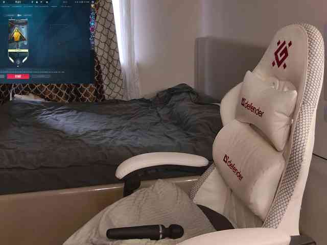 LunaL0ve webcam