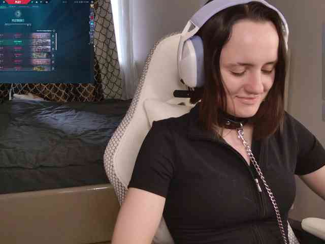 LunaL0ve webcam