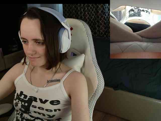 LunaL0ve webcam