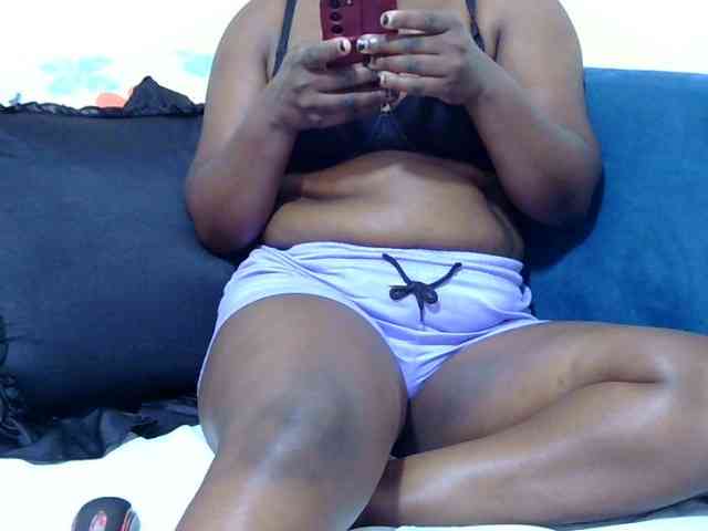 Divine-asss webcam