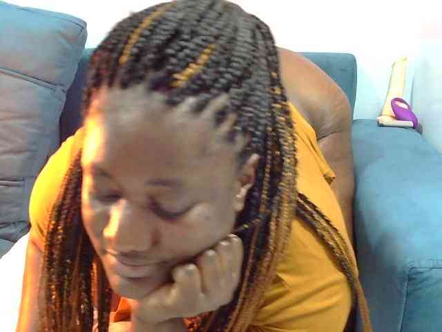 Divine-asss webcam