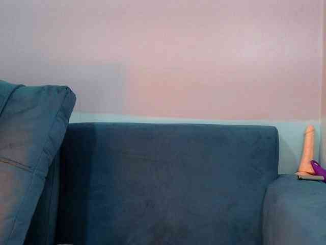 Divine-asss webcam