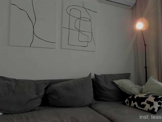 Naomimif's BongaCams show and profile