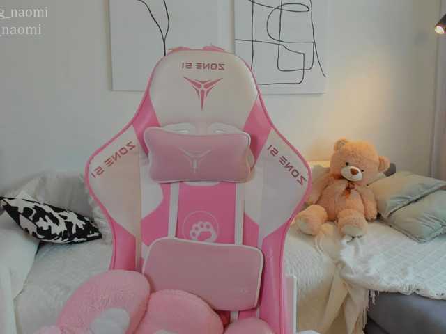 Naomimif's BongaCams show and profile