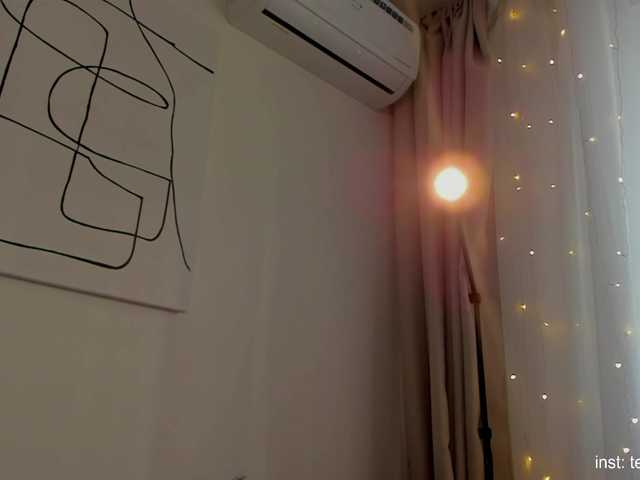 Naomimif's BongaCams show and profile