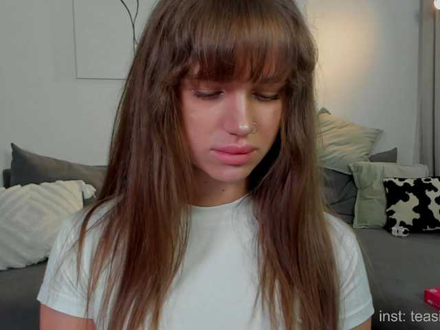 Naomimif's BongaCams show and profile