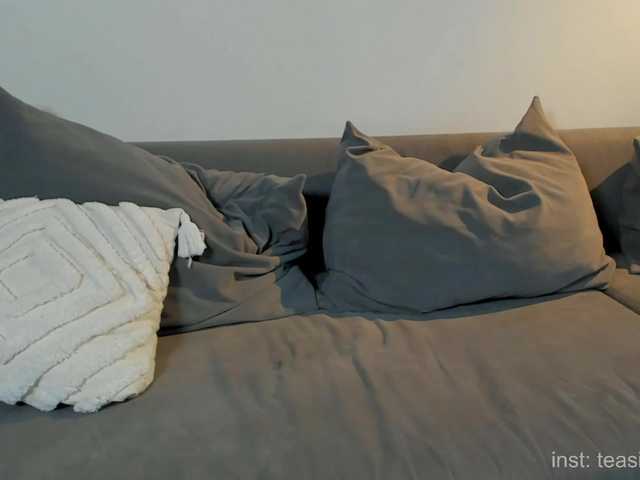 Naomimif from BongaCams