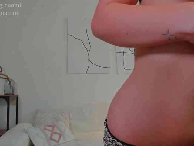 Naomimif webcam