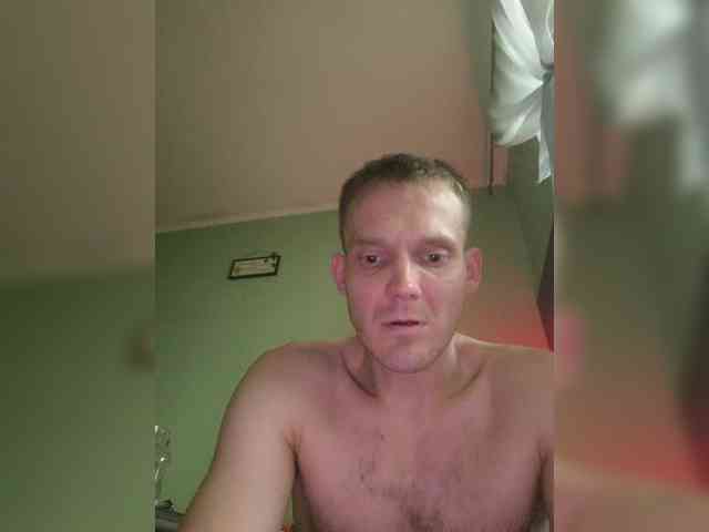 Vladilenchik Live Webcam on BongaCams