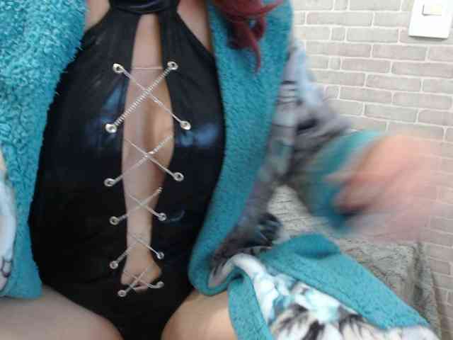 sweetmaju webcam