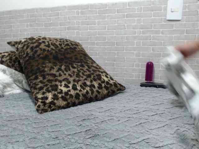 sweetmaju webcam