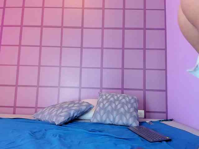 Jhulimonroe webcam