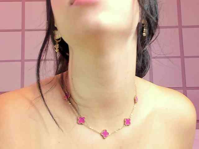 Jhulimonroe webcam