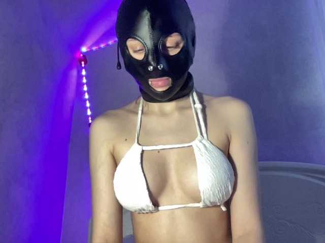 cherryname's BongaCams show and profile