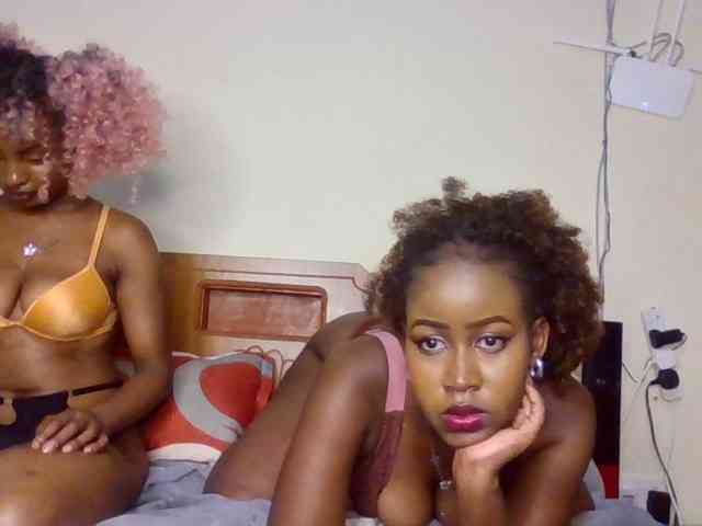 GoddessesOfExtacy webcam